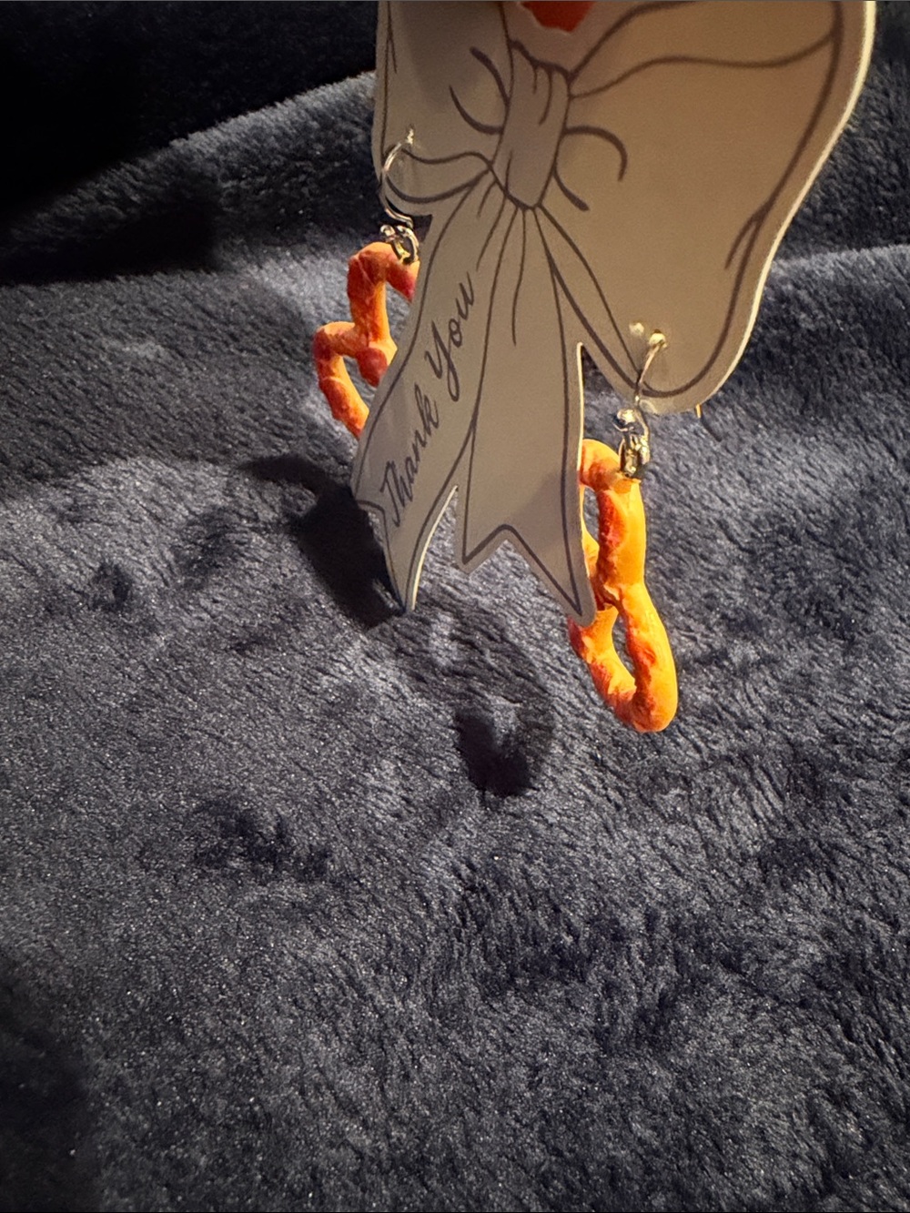 Pretzel Dangle Earrings - - Picture 3 of 3